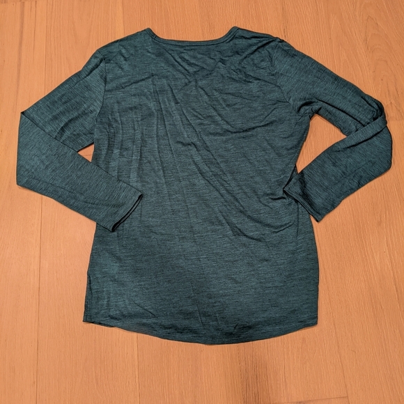 Wool underlayer shirt - Picture 2 of 6